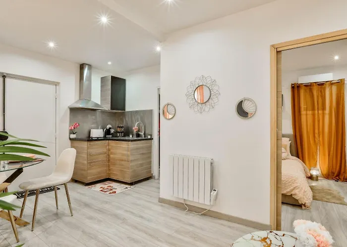 Le Nid Douillet Appartement Confortable A 5 Min Du Stade De France Et Proche De L\'Aeroport Cdg